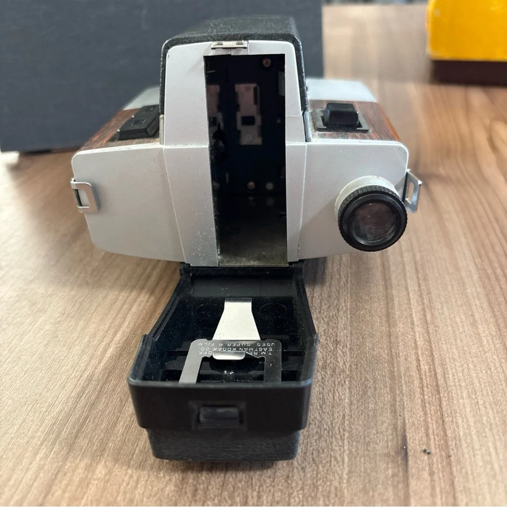 Kodak XL360 Movie Camera Black and Silver Timeless Design - untested